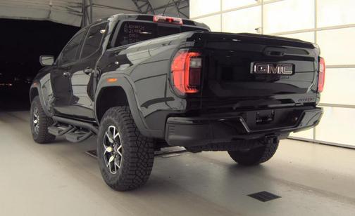 2024 GMC Canyon AT4X