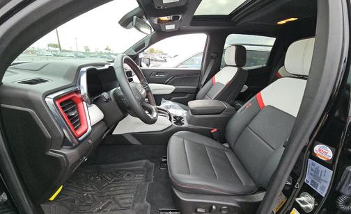 2024 GMC Canyon AT4X