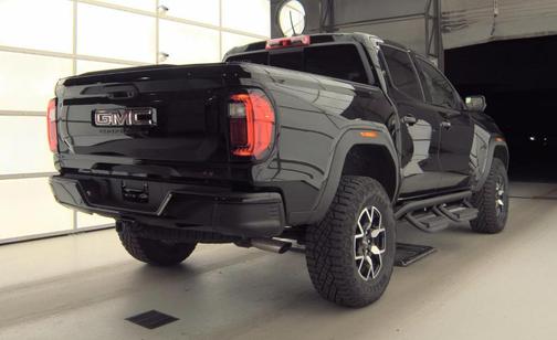 2024 GMC Canyon AT4X