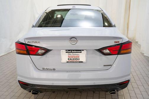 Gray Sky Pearl 2024 Nissan Altima SR VC-Turbo FWD