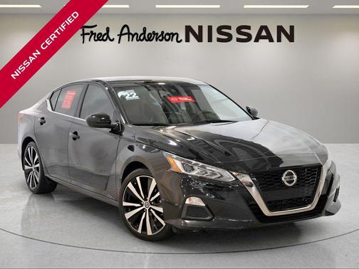 2022 Nissan Altima SR FWD