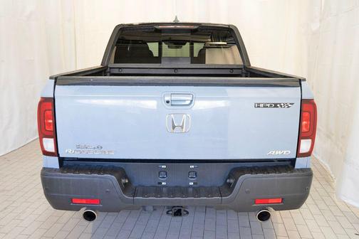2022 Honda Ridgeline Black