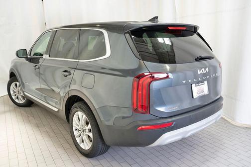 2022 Kia Telluride LX