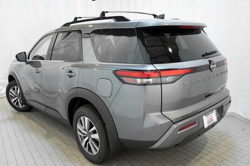 Gun Metallic 2026 Nissan Pathfinder SL
