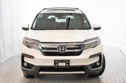 2022 Honda Pilot Touring 8-Passenger