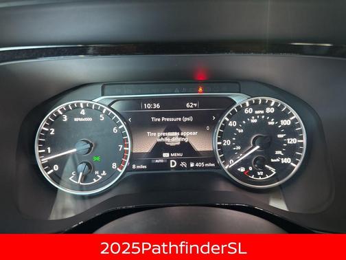 2025 Nissan Pathfinder SL 4WD