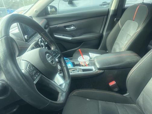 2022 Nissan Sentra SR