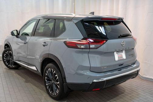 2024 Nissan Rogue Platinum