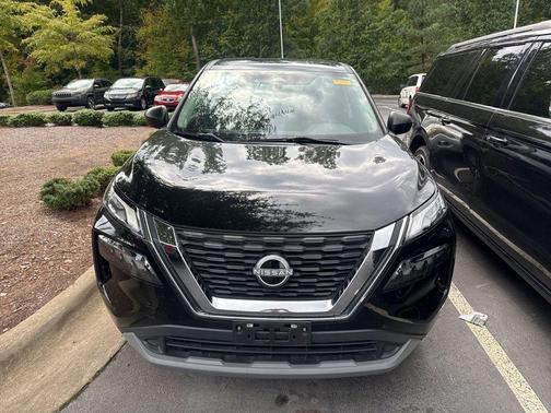 2022 Nissan Rogue S