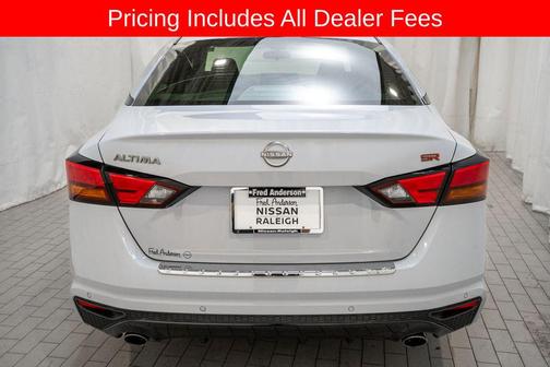 Gray Sky Pearl 2023 Nissan Altima SR FWD