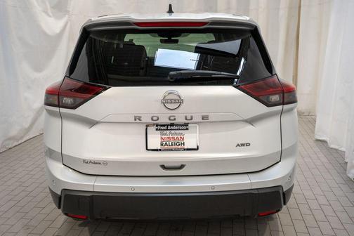 2024 Nissan Rogue S