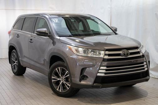 2017 Toyota Highlander LE I4