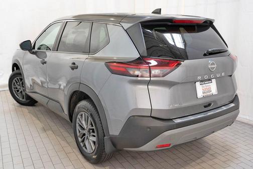 2022 Nissan Rogue S
