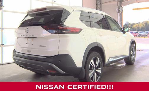 2022 Nissan Rogue SL