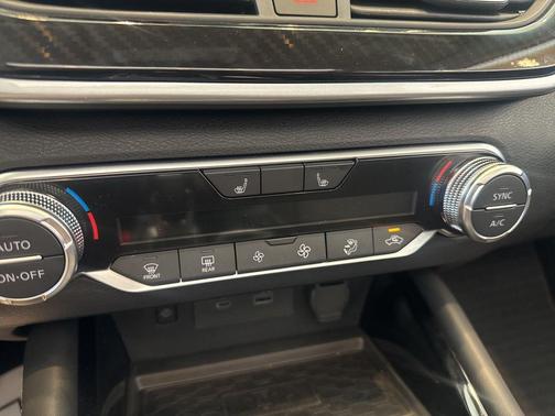 2025 Nissan Altima SR FWD