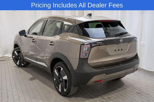 Canyon Bronze Metallic 2026 Nissan Kicks SR