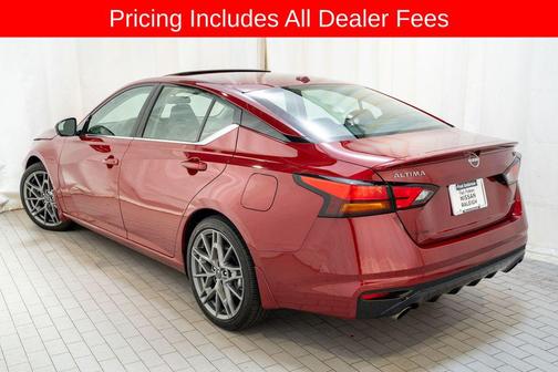 Scarlet Ember 2024 Nissan Altima SR VC-Turbo FWD