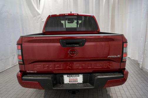 2023 Nissan Frontier PRO-X