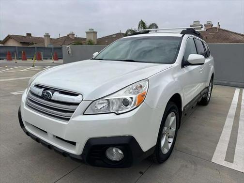 2014 Subaru Outback 2.5i Premium