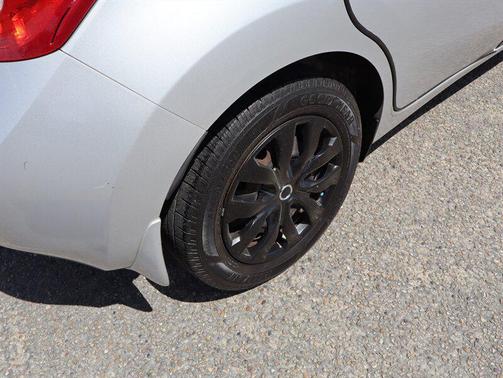 Super Black 2015 Nissan Versa Note S Plus