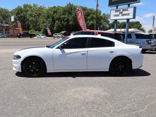 White Knuckle Clearcoat 2018 Dodge Charger R/T