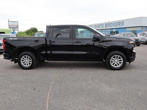 Black 2019 Chevrolet Silverado 1500 RST