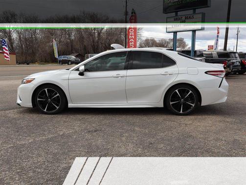 2018 Toyota Camry XSE