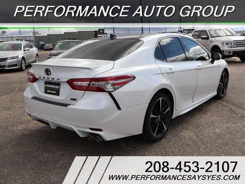 2018 Toyota Camry XSE