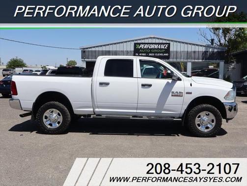 2017 RAM 2500 ST