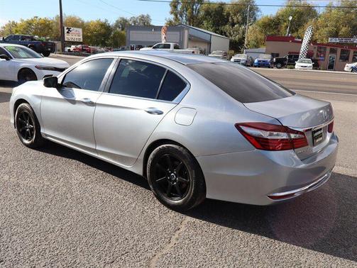 Lunar Silver Metallic 2017 Honda Accord LX