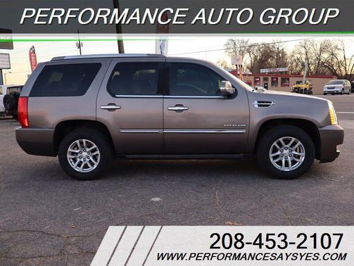 2013 Cadillac Escalade Platinum Edition