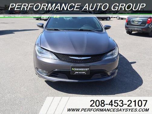 2015 Chrysler 200 S
