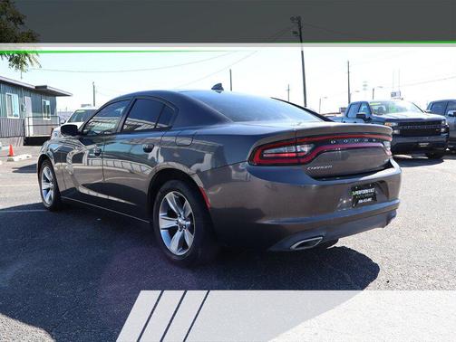 2016 Dodge Charger SXT