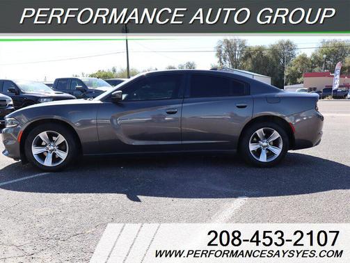 2016 Dodge Charger SXT