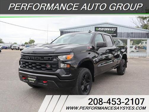 2023 Chevrolet Silverado 1500 Custom Trail Boss