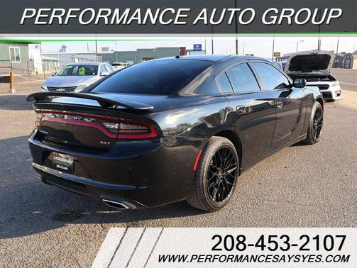 2018 Dodge Charger SXT