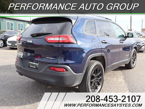 2016 Jeep Cherokee Sport
