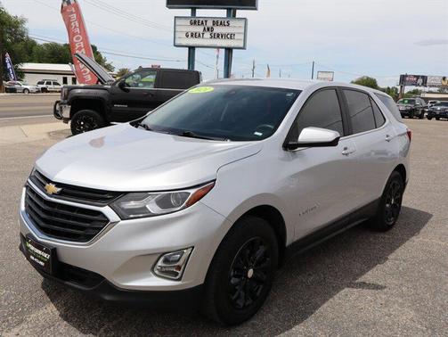 Silver Ice Metallic 2021 Chevrolet Equinox 1LT