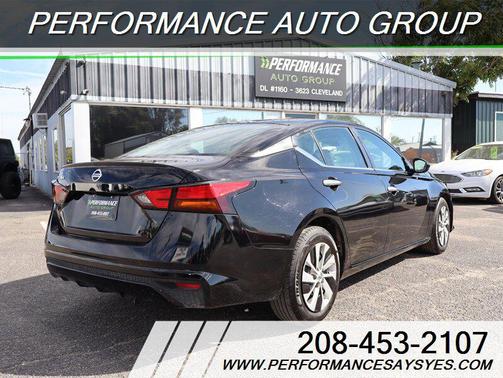 2022 Nissan Altima S FWD