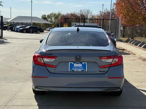 2022 Honda Accord Hybrid Sport