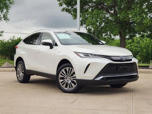 Blizzard Pearl 2021 Toyota Venza Limited