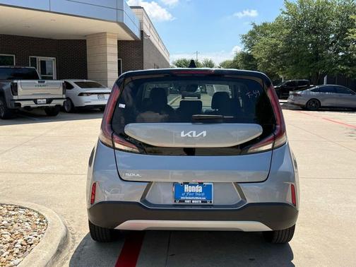 Steel Gray 2025 Kia Soul LX
