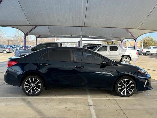 2019 Toyota Corolla SE