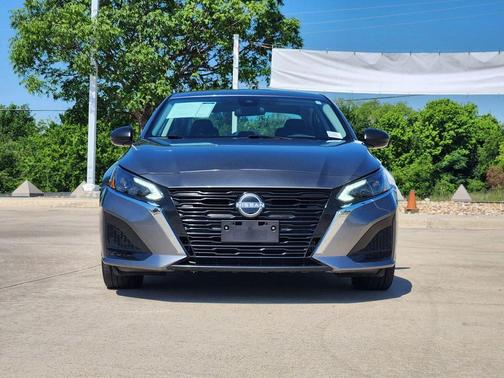 Gun Metallic 2025 Nissan Altima 2.5 SV