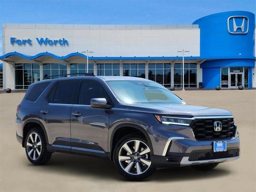 2025 Honda Pilot Touring 8-Passenger