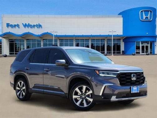 2025 Honda Pilot Touring 8-Passenger