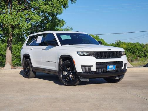 Bright White 2025 Jeep Grand Cherokee L Altitude