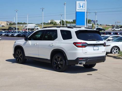 2025 Honda Pilot Black Edition