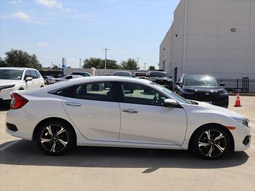 2018 Honda Civic Touring