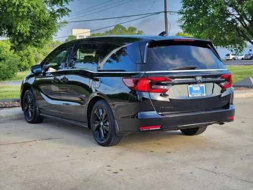 2024 Honda Odyssey Sport